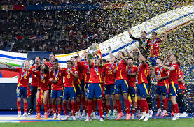 镰田大地：日本排小组第一不是理所当然的，要确保晋级世界杯.